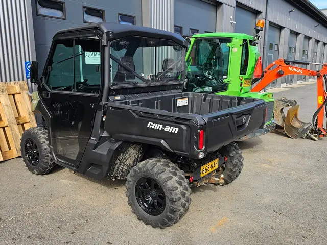 Can-Am Traxter HD8 traktorimönkijä 800 cc – ajettu 16 000 km kuva 4
