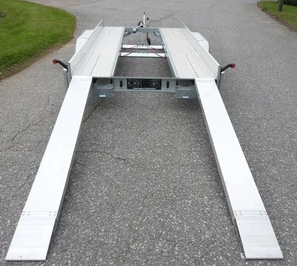 Autotraileri AMT 2000 KG (400 X 188 CM), kuva 2
