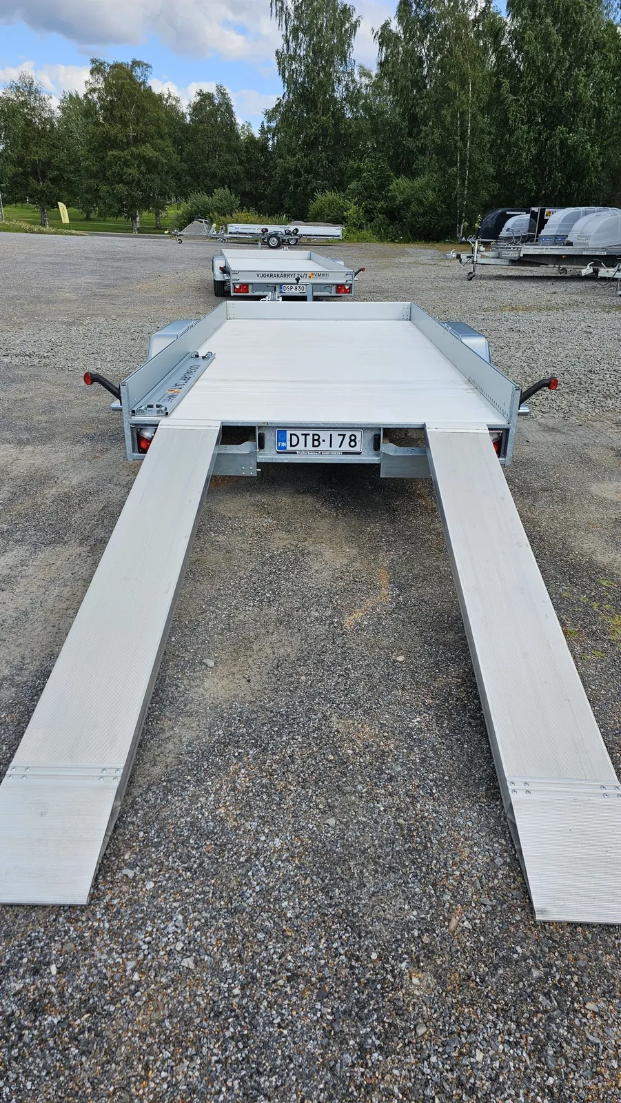 Autotraileri / Lavetti Anssems AMT – Monipuolinen kuljetuskärry autoille, puutarhakoneille ja mönkij, kuva 6