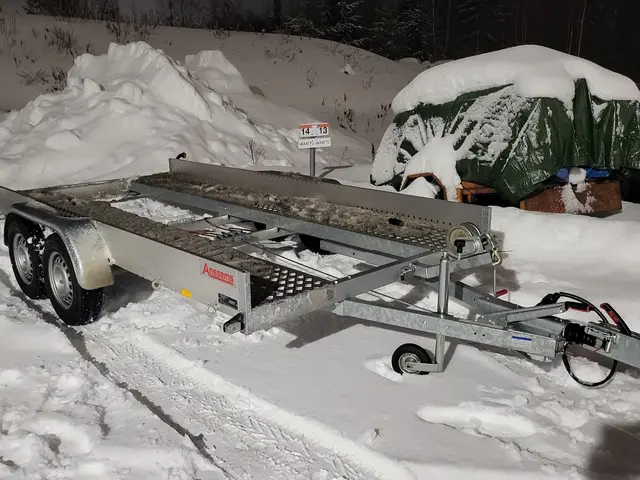 Autotraileri AMT 2000 KG (400 X 188 CM) – Pirkkala