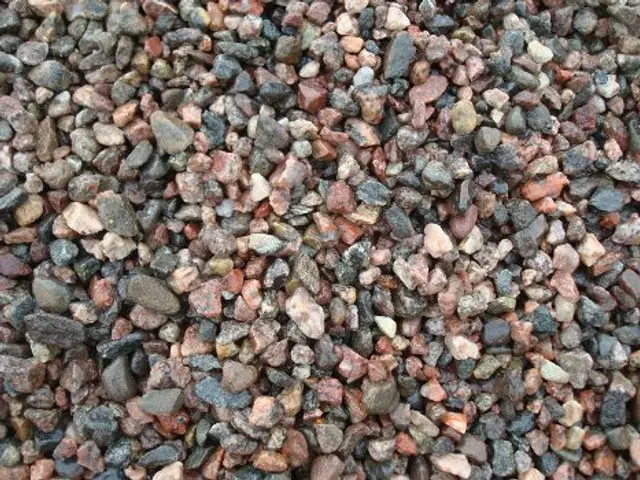 Singeli 8-16mm - n. 0.6m3 - 1000kg (sekaväri, suursäkki) – Pirkkala