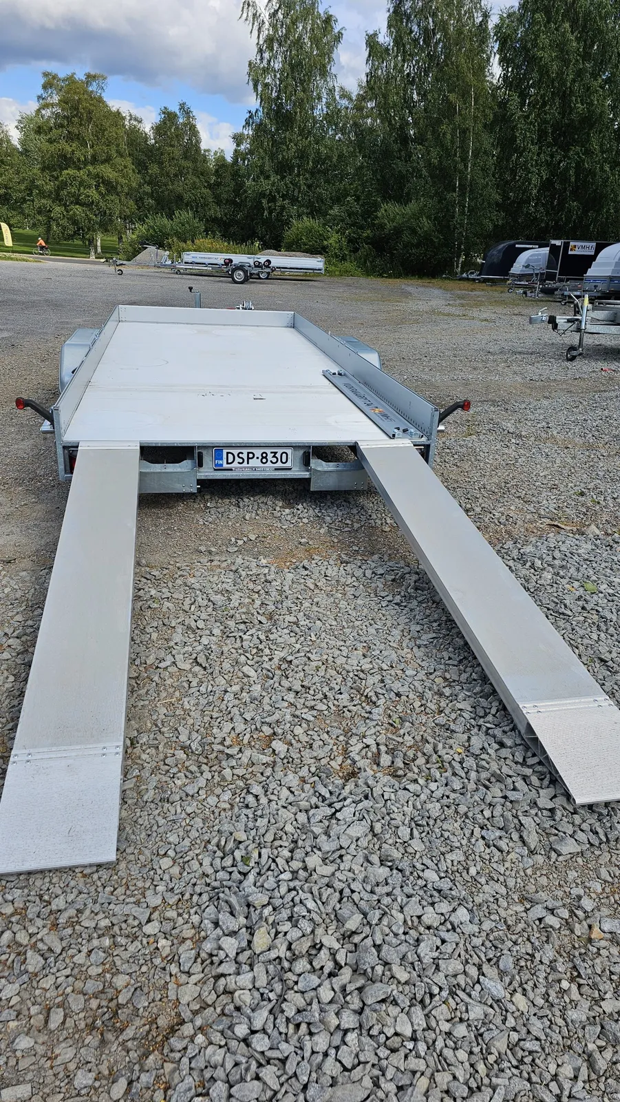 Autotraileri / Lavetti Anssems AMT 3000kg – Monipuolinen kuljetuskärry autoille, puutarhakoneille ja, kuva 2